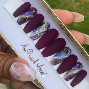 Amethyst Press On Nails